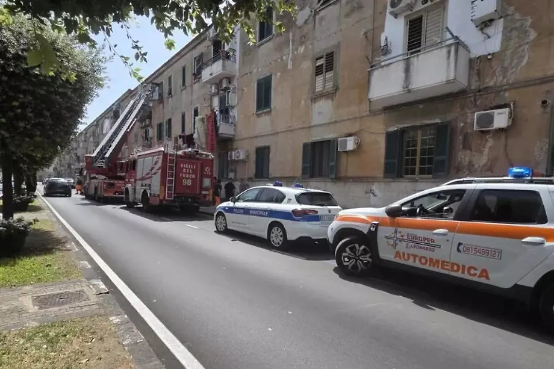 Pensionato muore nel napoletano, nessuno se ne accorge per due ...